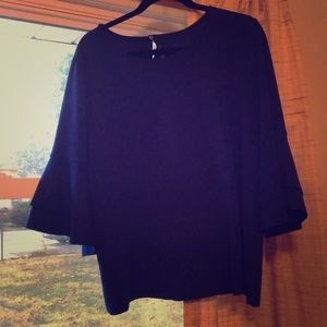 Bell sleeve blouse
